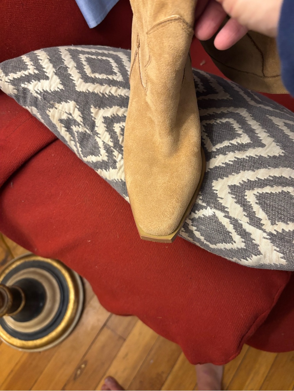 Don’t Be A Square Apricot Boot Size Six - Picture 5 of 11